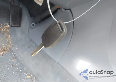 2004 Honda Accord 2.4 Lx z USA, uszkodzony, nr VIN 1HGCM56384A170611